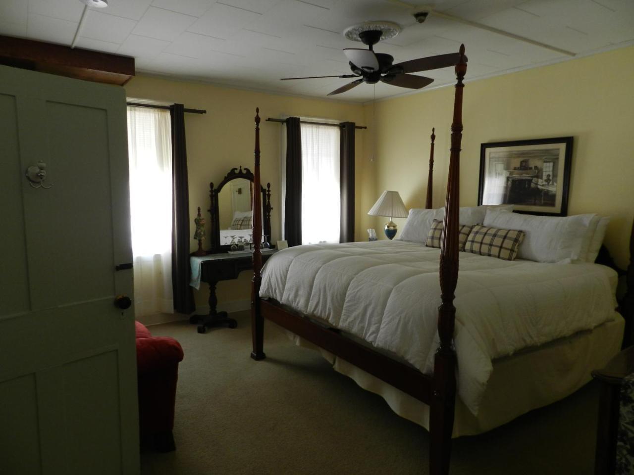 Waybury Inn East Middlebury Esterno foto
