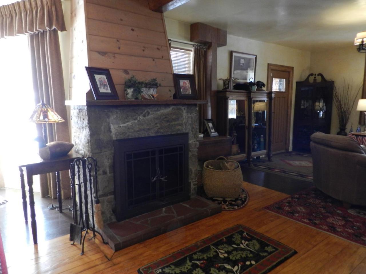 Waybury Inn East Middlebury Esterno foto